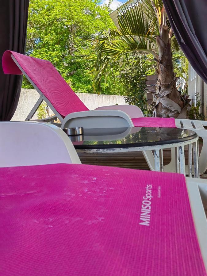 Вилла Piscines Privees Et Chauffees, Private Heated Pools Гранд-Бэй Экстерьер фото